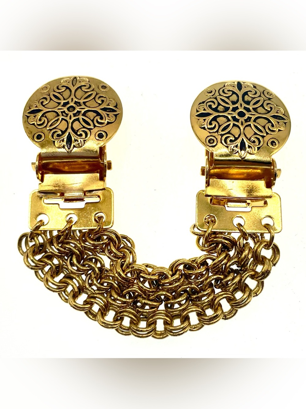 Y2K Avon Sweater Clip Gold Tone Floral Scroll Design Triple Chain 4.75” Signed